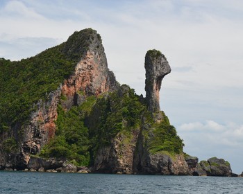 Острова Хонг, Явасам, Чикен, полуостров Рейли