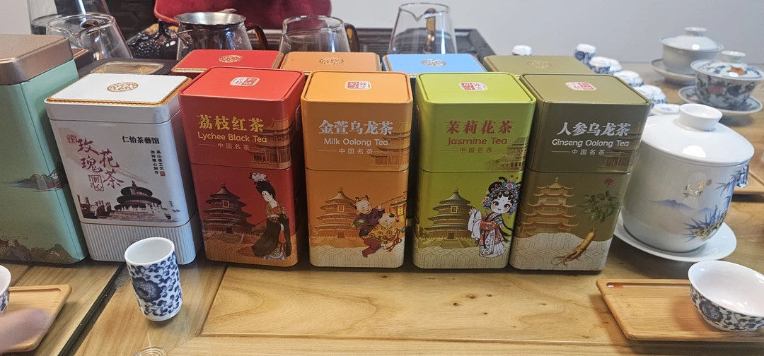 Посетили экскурсию 21.11.25. Гид Света. Все очень понравилось, интересно рассказывала, освещала все интересующие нас нюансы жизни