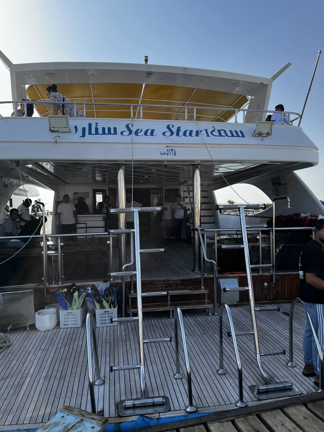 Стоит посетить как минимум из-за рифа, где проходит снорклинг, риф просто великолепный