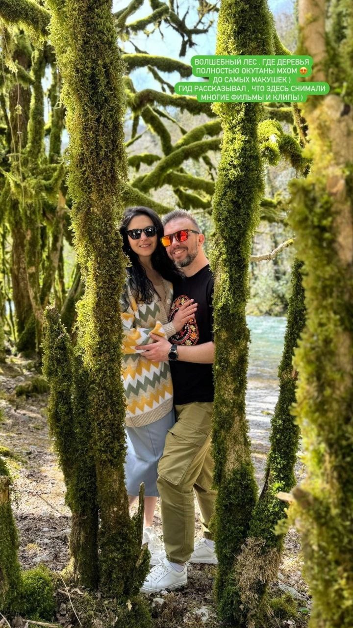 От команды Вовы с нами поехал Гид Дамей. Хотели максимально интересно посетить за 1 день Абхазию.