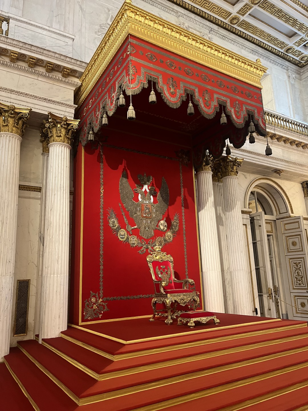 Эрмитаж с лицензированным гидом (Наталья)