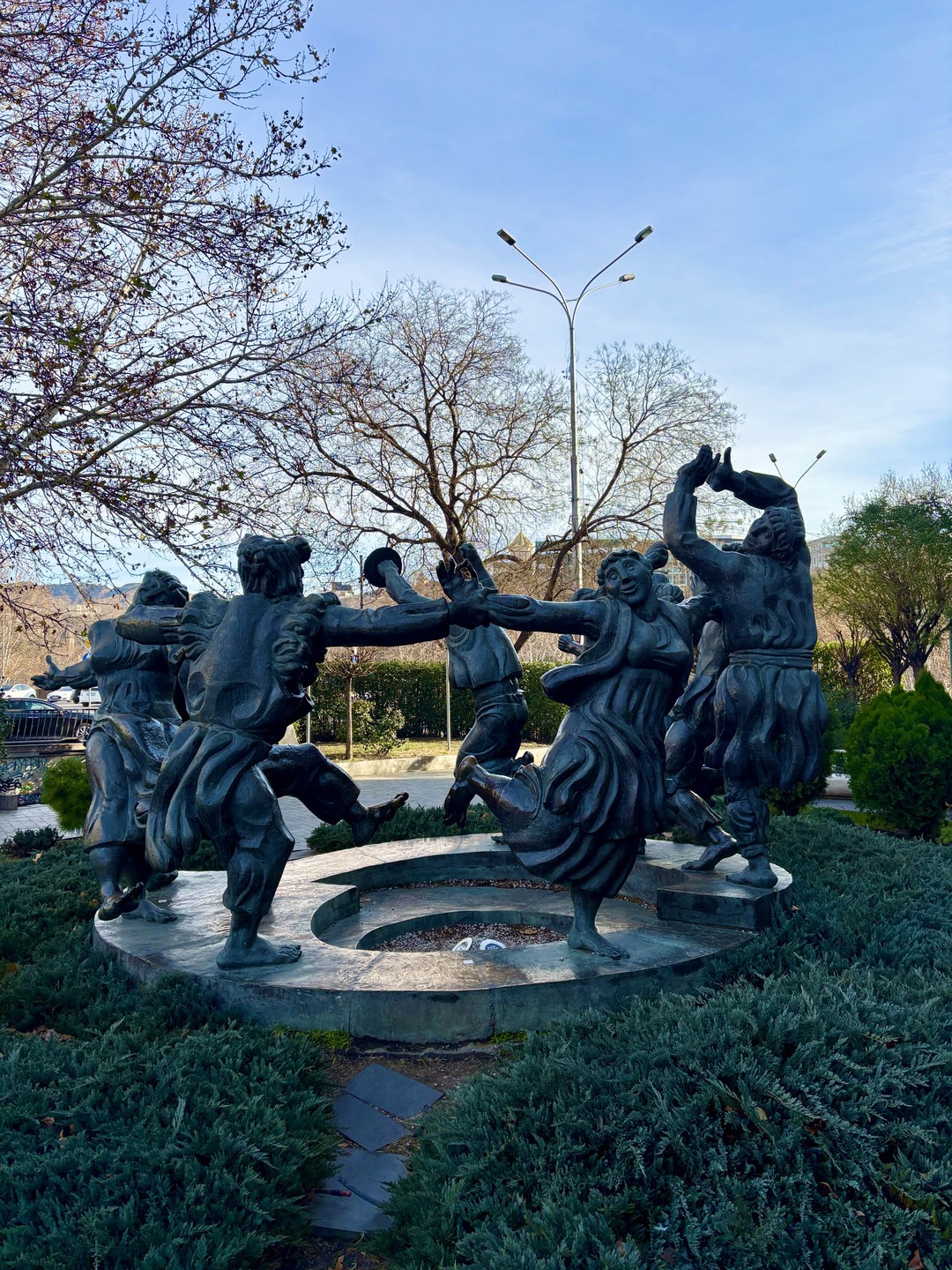 Когда мы выбирали гида, то нам было важно, чтобы это был человек, который родился и живет