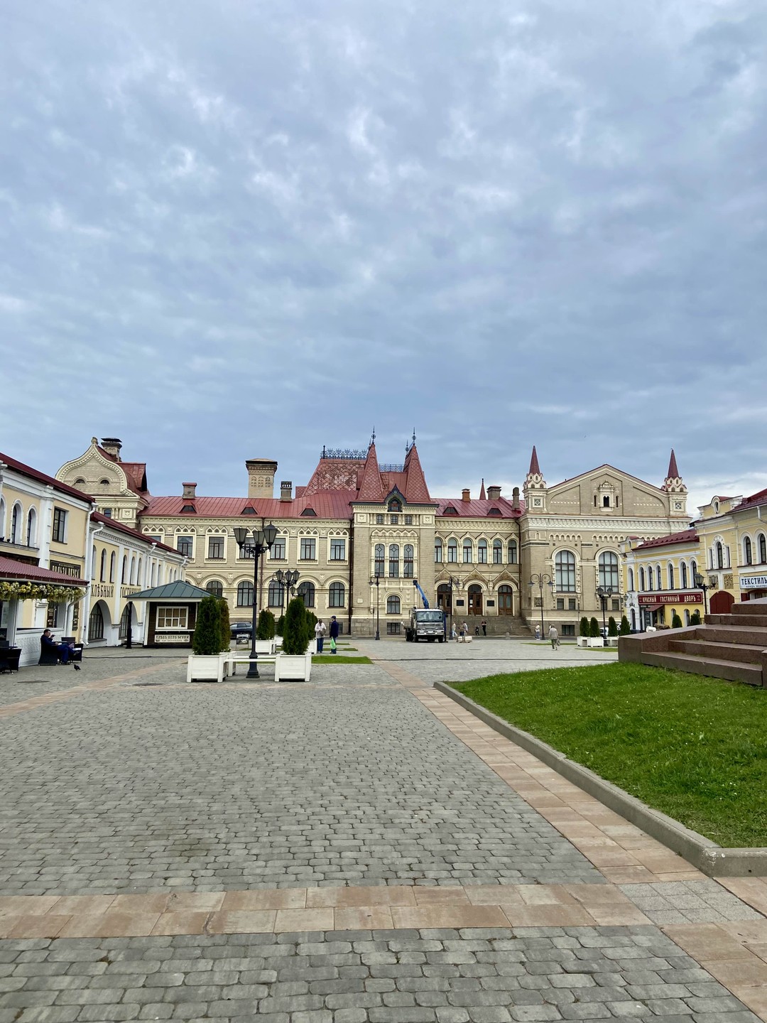 Очень понравилось, понравилось и ребенку 11 лет, и взрослым, очень увлекательно и познавательно. Рекомендуем! Рыбинск прекрасен❤️