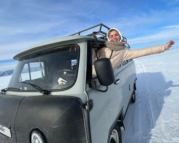На север Ольхона: мысы Хобой и Три брата, уха на льду