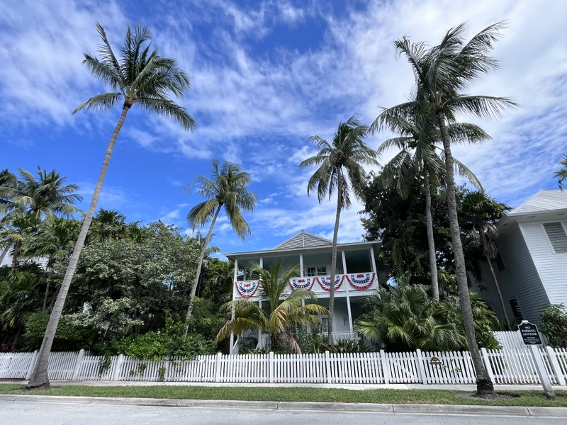 Легендарный Ки-Уэст: поездка из Майами