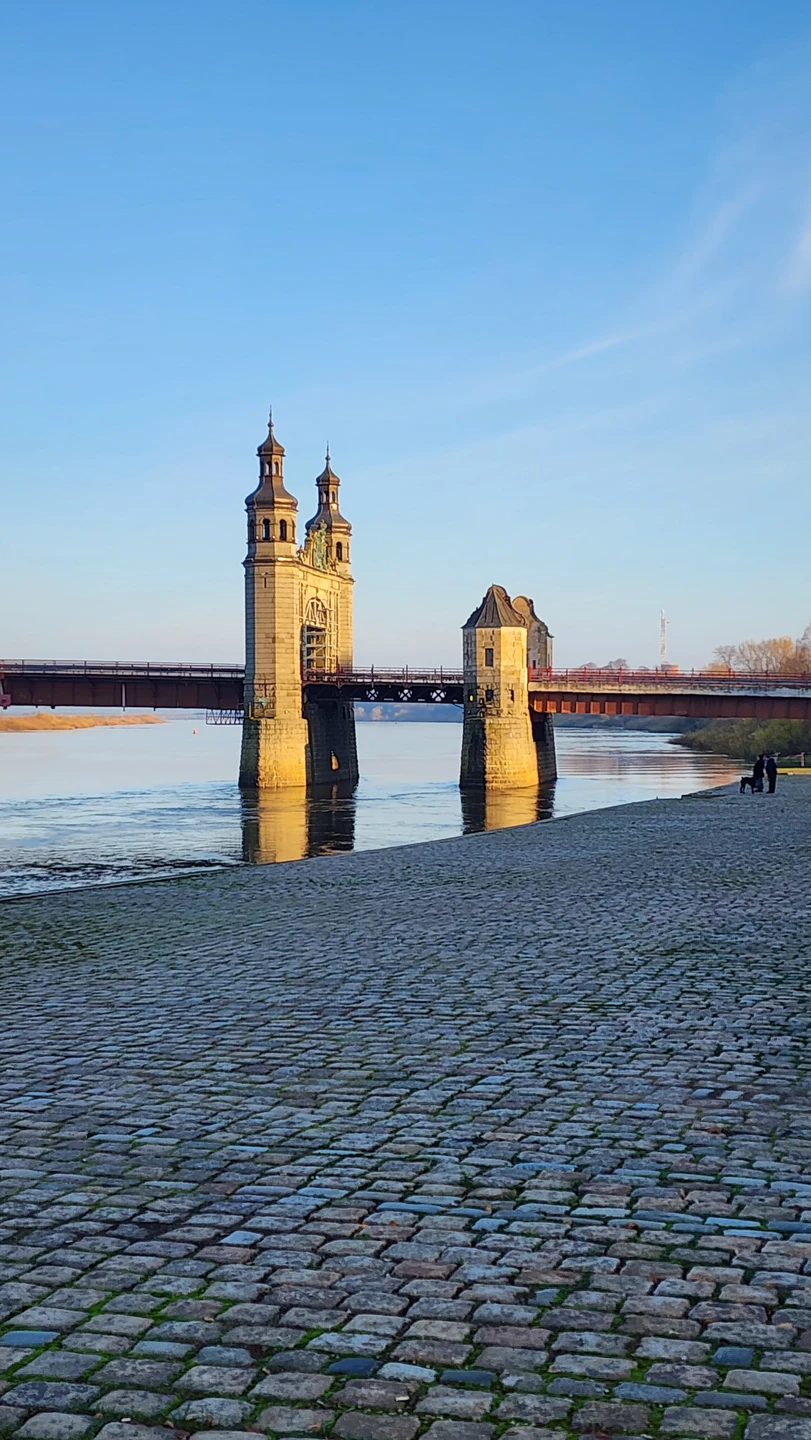 Получил удовольствие. Очень содержательные рассказы у гида. Экскурсия для того, чтобы узнать как живет и как