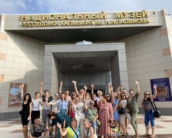 Заповедник «Чёрные земли», озеро Маныч-Гудило и Национальный музей Республики Калмыкия