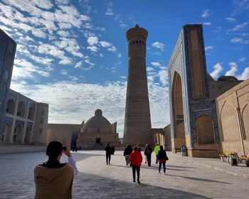 Продолжение знакомства с Бухарой, дворец Ситораи Мохи-Хоса