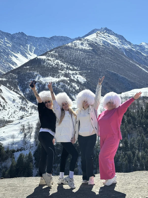 Заповедный Домбай: когда главное уже посмотрели