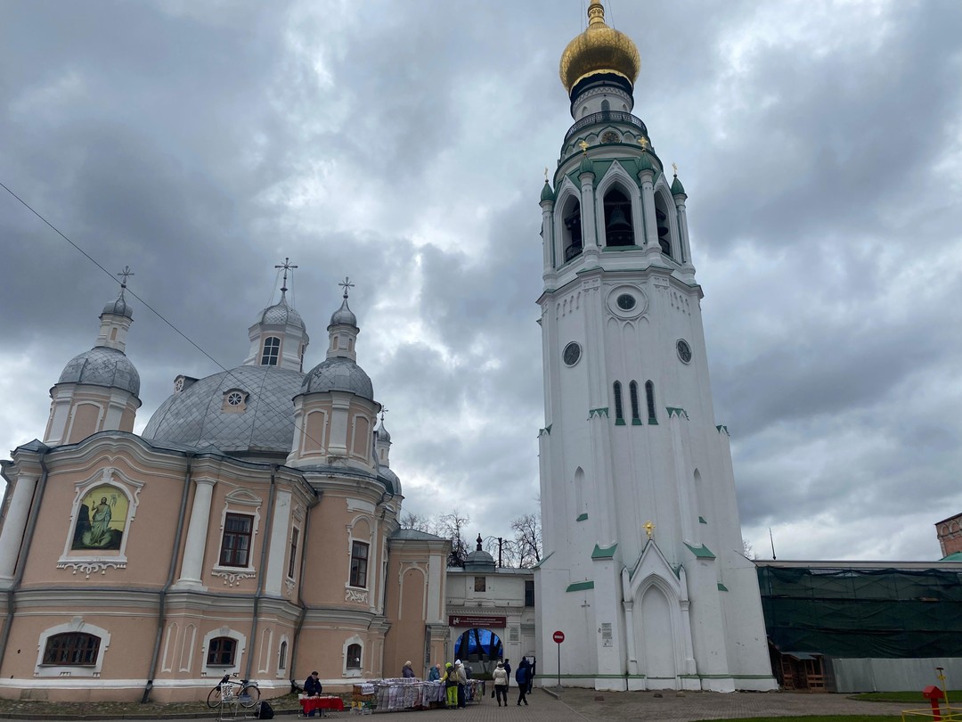 Замечательная экскурсия с хорошим маршрутом. Гид Елена обладает умением донести до экскурсантов самую суть истории, чутко