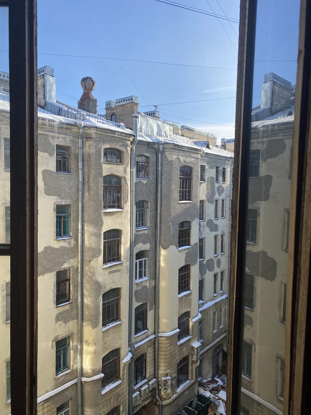 Выражаем огромную благодарность за интересную и познавательную экскурсию. Впервые познакомились с Антоном пол-года назад на экскурсии