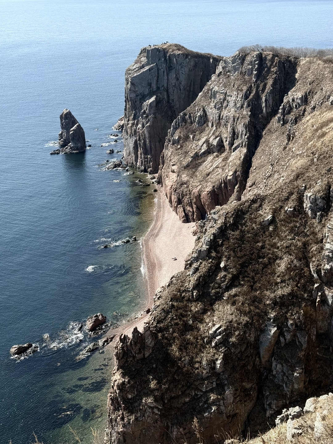 Очень классная экскурсия. Ничего лишнего: все самые красивые локации с комфортом в приятной компании гида Антона