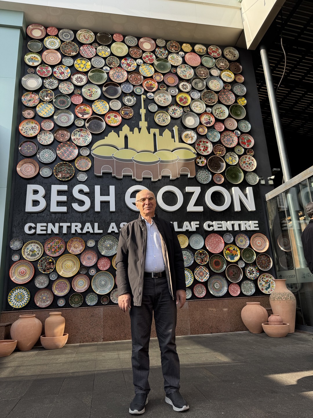 Очень довольны обслуживание нашей группы компаний Tripster в лице организатора Лилия. Мы были освобождены от решения