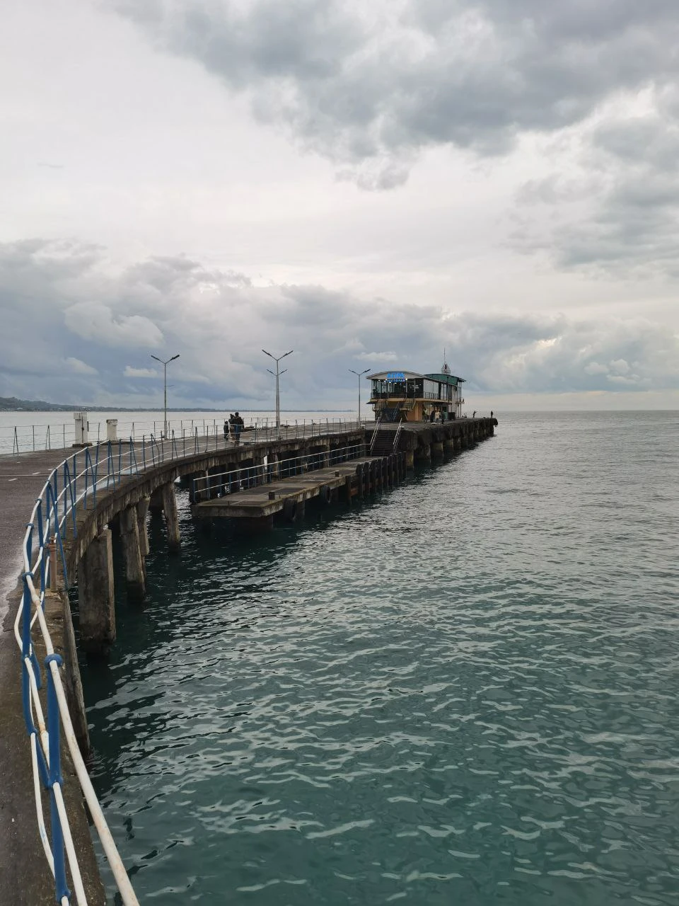 Маршрут интересный, понравилось разнообразие самих локаций для посещения. Влад рассказал много интересного об Абхазии, ее истории,