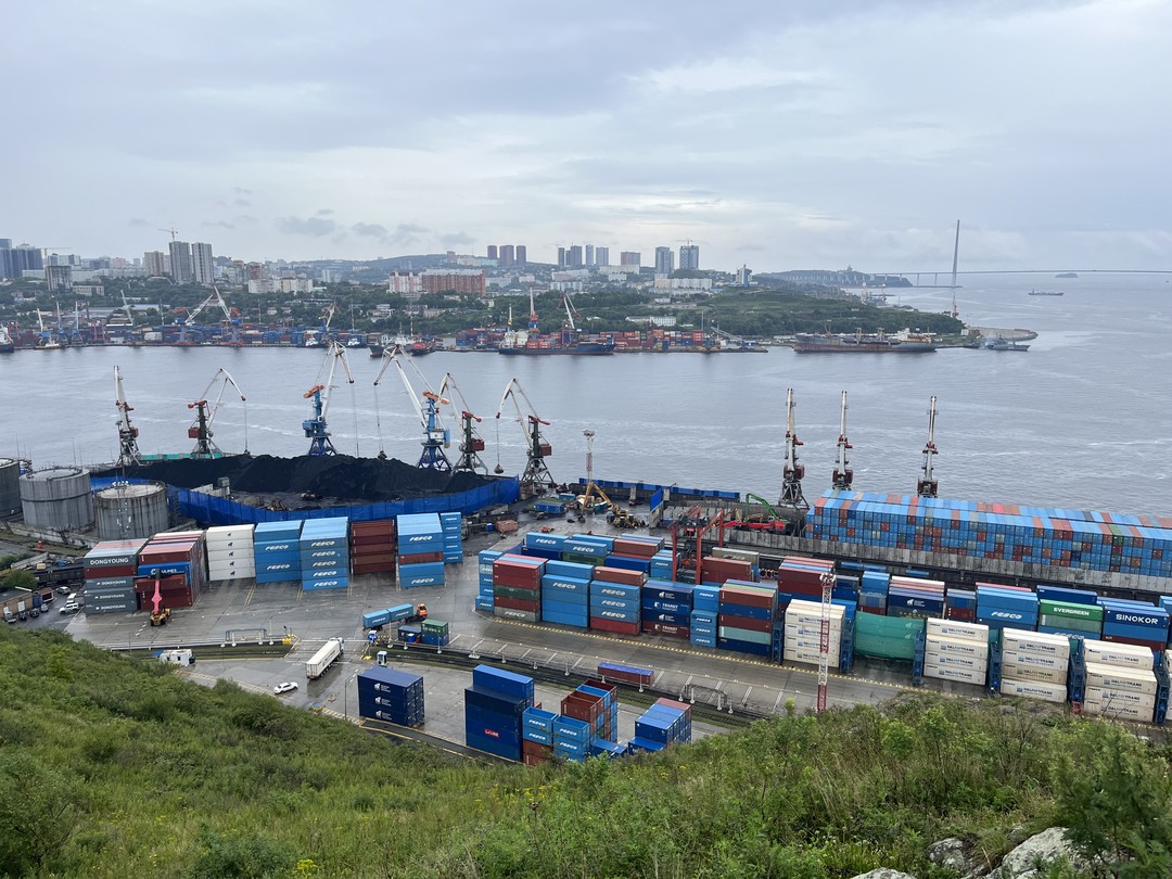 Знакомьтесь, Владивосток (Александр)