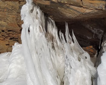 Мыс Хобой, хоккей у скалы Шаманки
