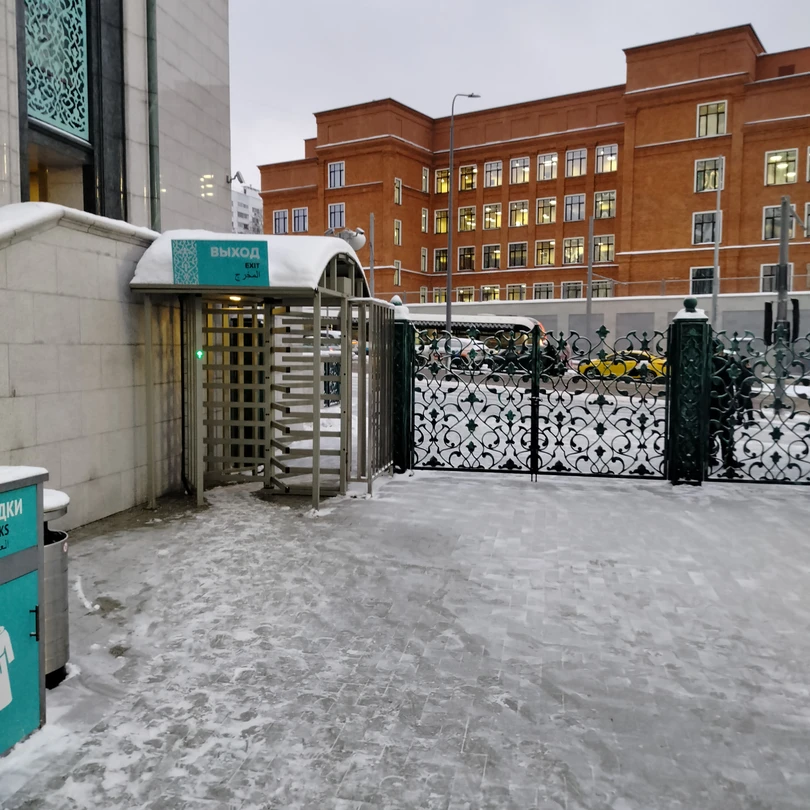 Соборная мечеть - восточный шедевр Москвы (Егор)