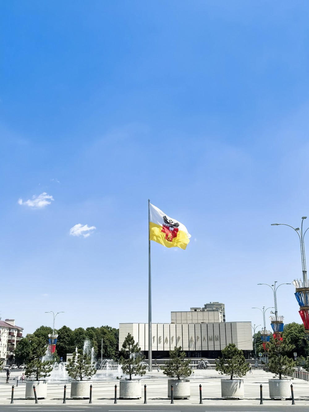 По Краснодару и парку Галицкого (пешком и на машине)