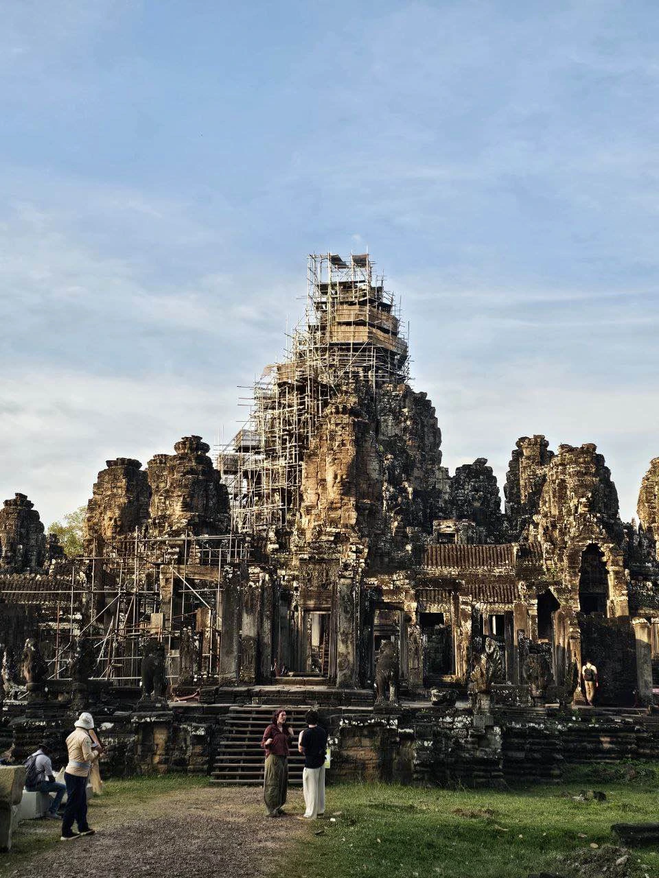 Экскурсия - топ, понравилось все: сами храмы!!! Гид-камбоджийка Валя, свободно владеющая русским языком и максимально детально