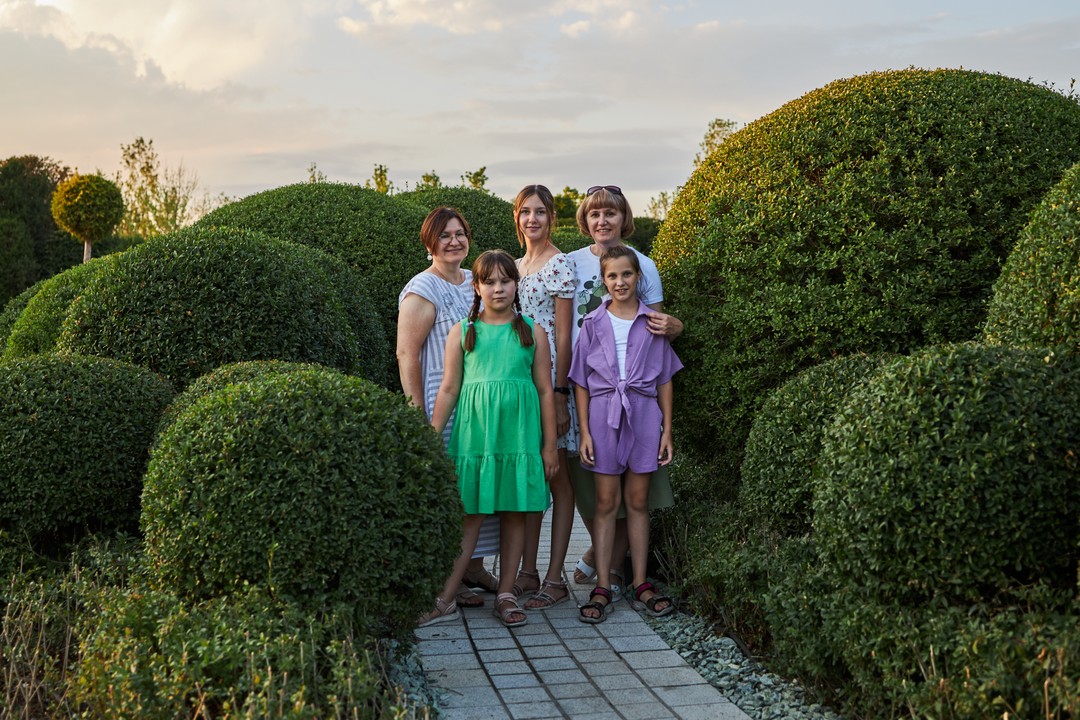 Анна провела замечательную фотопрогулку. Дети испытали суперпозитивные эмоции. Фотографии - полный восторг: они отражают бурю эмоций