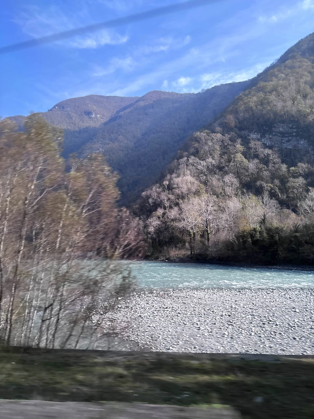 Спокойная и умиротворенная экскурсия,интересные рассказы об Абхазии и очень красивые виды!