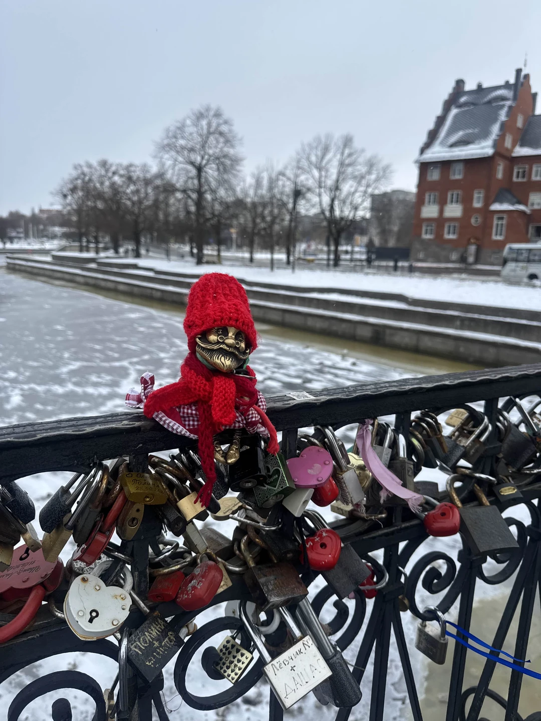 Нам очень понравилось как Диана все организовала. Целый день пролетел быстро и интересно. Мы посетили все