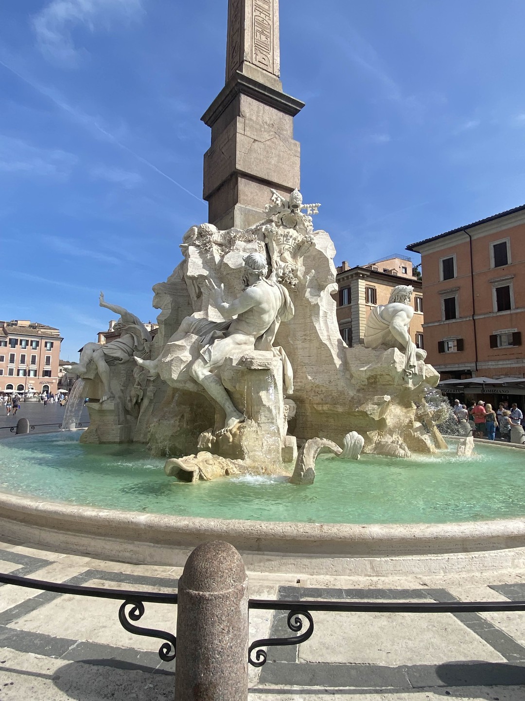 Мы очень благодарны Веронике за наше первое знакомство с Римом. Экскурсия была очень содержательная и интересная