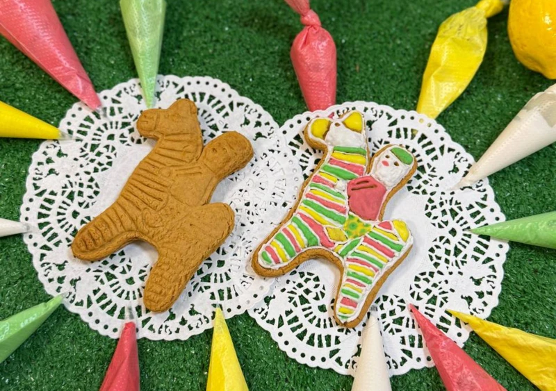 Мастер-класс по росписи имбирного пряника «Сладкое филимоновское чудо»