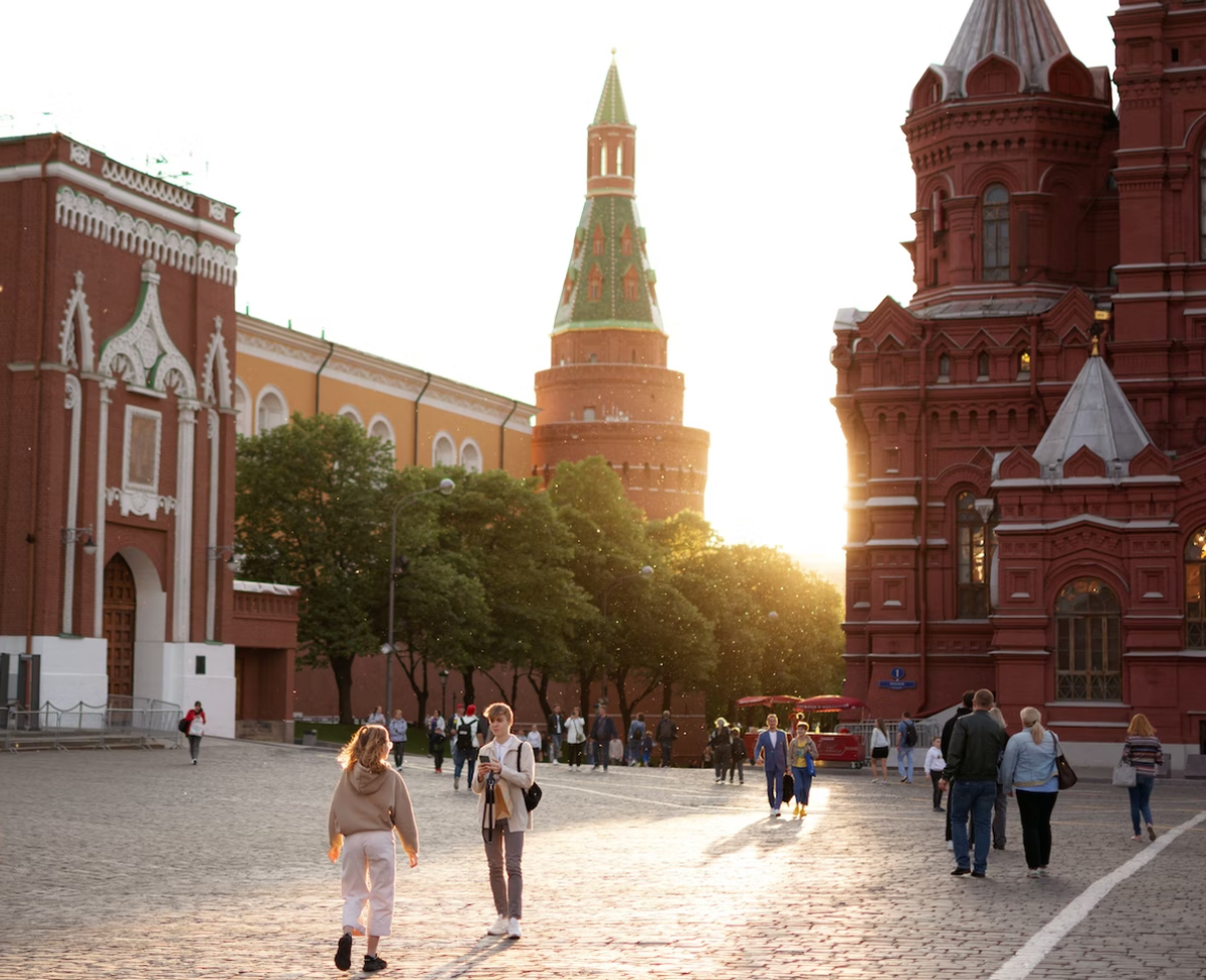 Красная, Манежная и Театральная площади на экскурсии в мини-группе