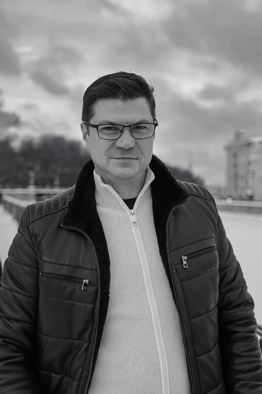 Нам очень повезло что мы познакомились с Кириллом! Он просто 100 баллов! Классная экскурсия,легкий в общении,юморист,а