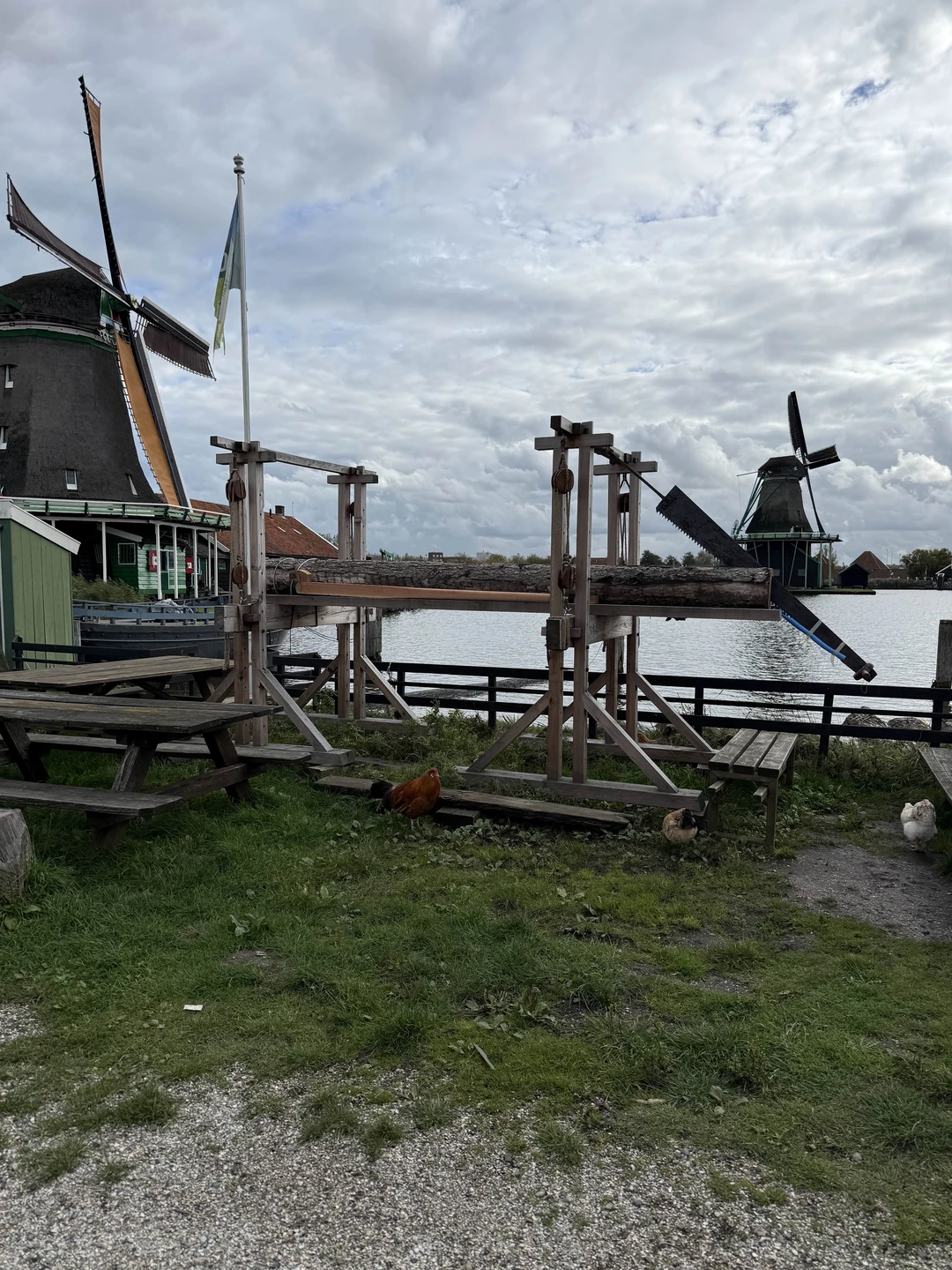 При желании можно совместить сразу несколько экскурсий -и везде Вы неизменно найдете друга, а не просто