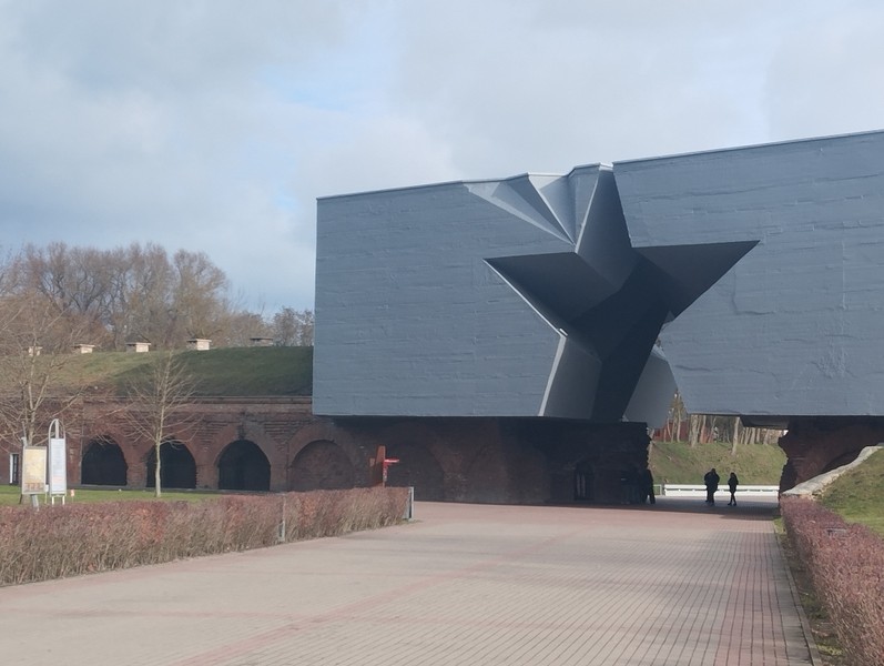 Из Минска - в Брест и Брестскую крепость с личным водителем и гидом