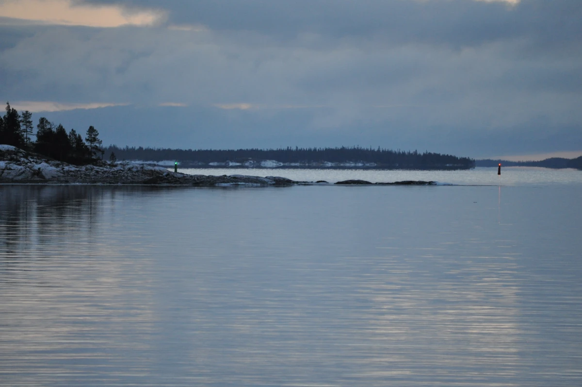 Из Кандалакши — к Колвицкому водопаду (10/12)