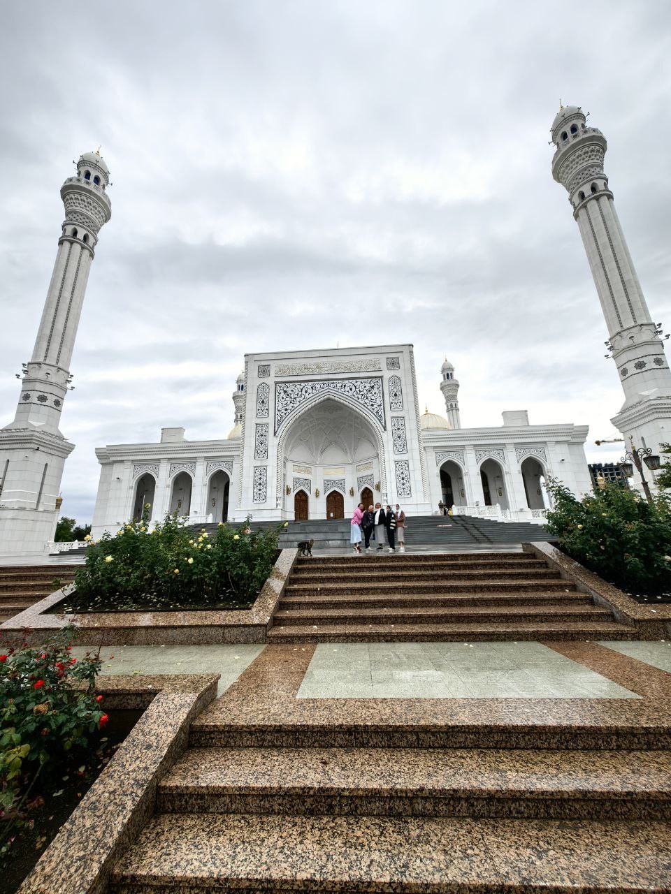 Нашей компании, а нас было 6 человек, очень понравилась поездка. Конечно дождик немного испортил впечатление, но