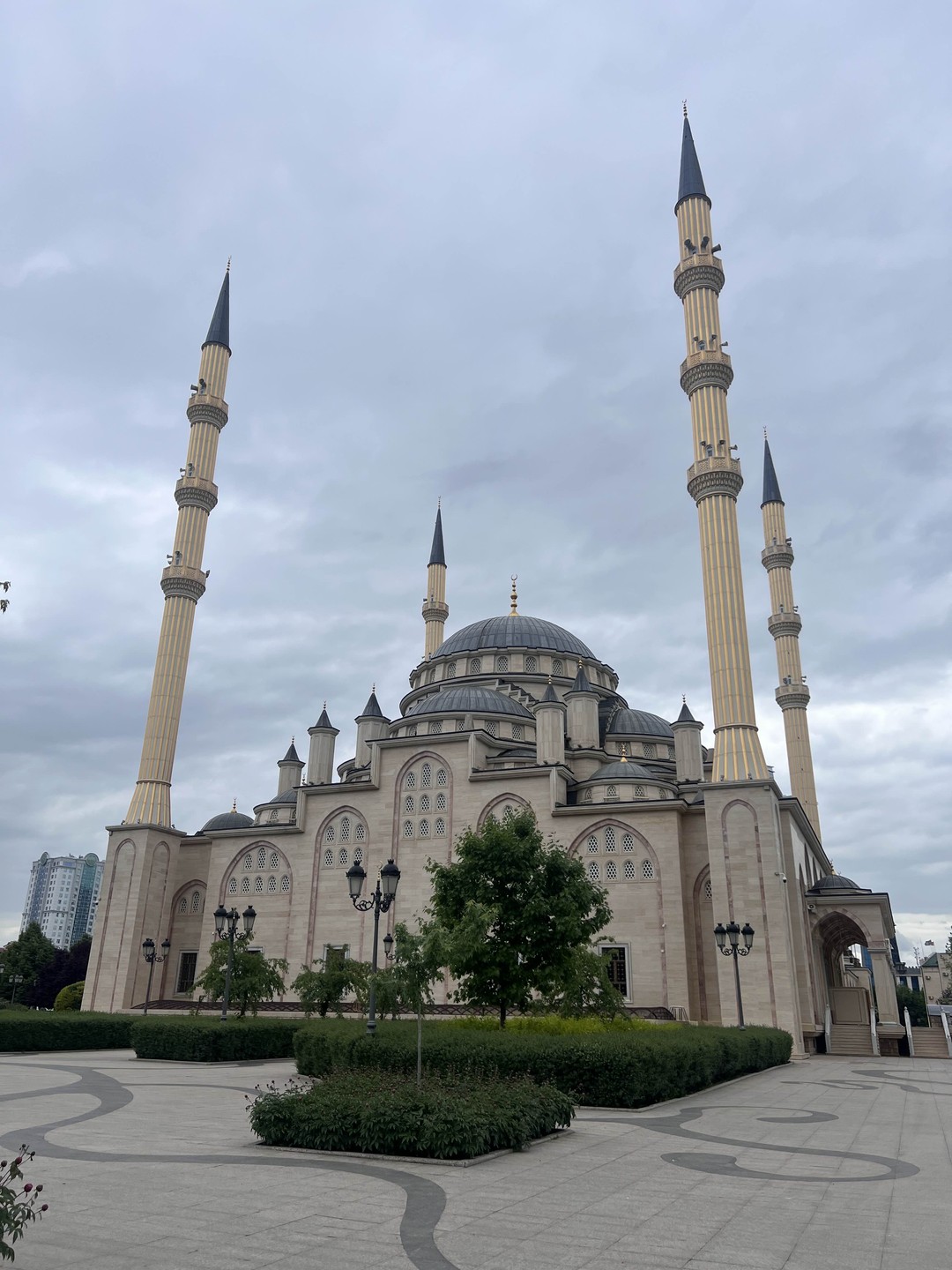 Отличная поездка! Увидели замечательные пейзажи, красивые города