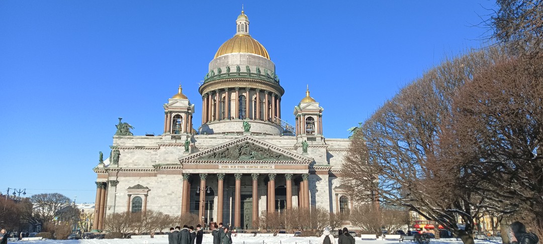 Нам с женой очень понравилось. Большое спасибо Александру. Замечательная экскурсия и отличный гид. Узнали много интересного