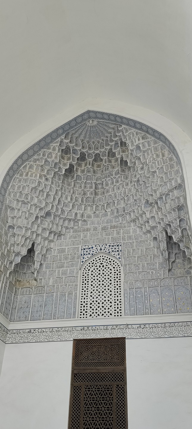 Очень понравился Самарканд, его величественная история, архитектура. Отдельно спасибо гиду Анвару за интересный и насыщенный день.