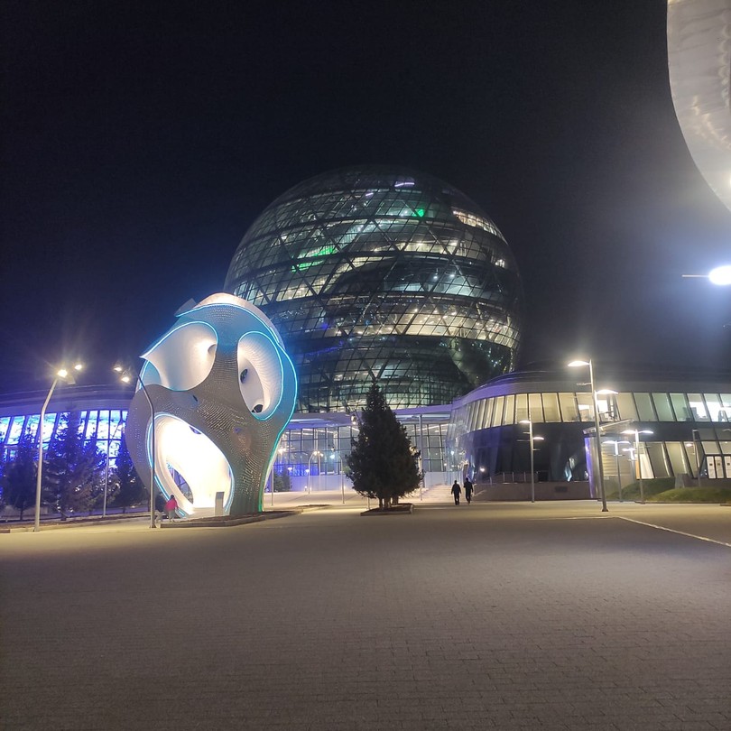 Организатор отвечает очень быстро, все вопросы решили оперативно. Наш гид Дина учла все наши пожелания. Экскурсия прошла хорошо, интересно