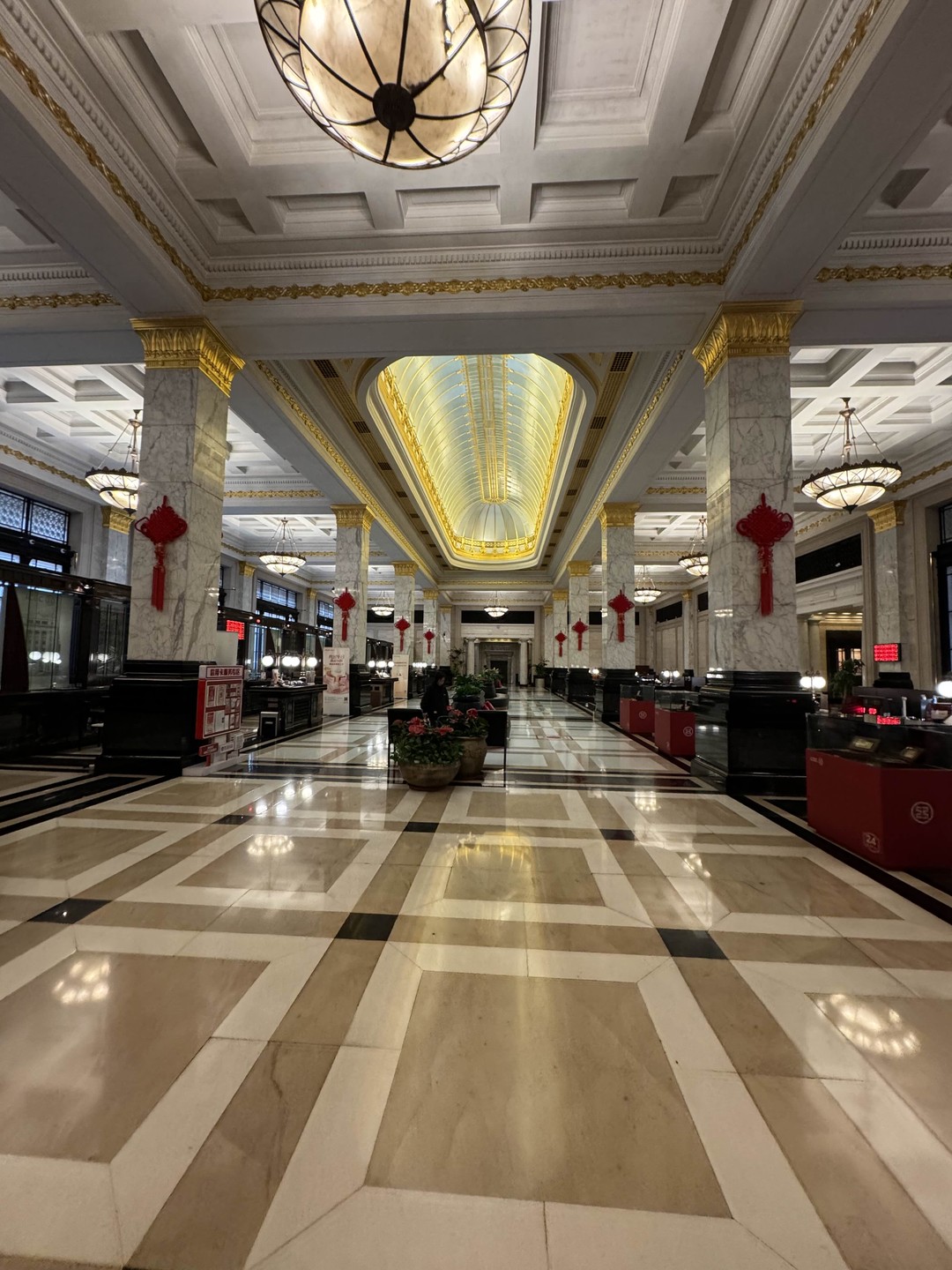 Отлично провели время! Познавательная, интересная, очень интерактивная экскурсия получилась) Живая и непринужденная! Дмитрий увлек и взрослых