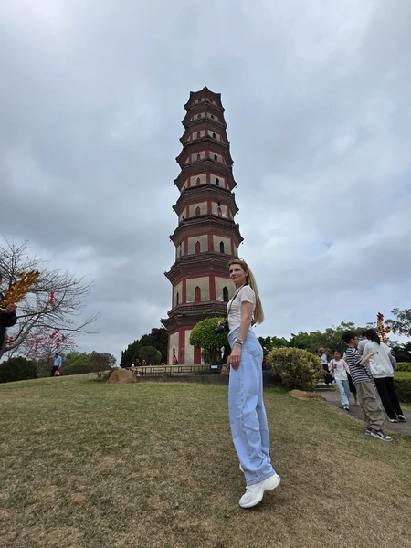 По Гуанчжоу с блогером (Илья)