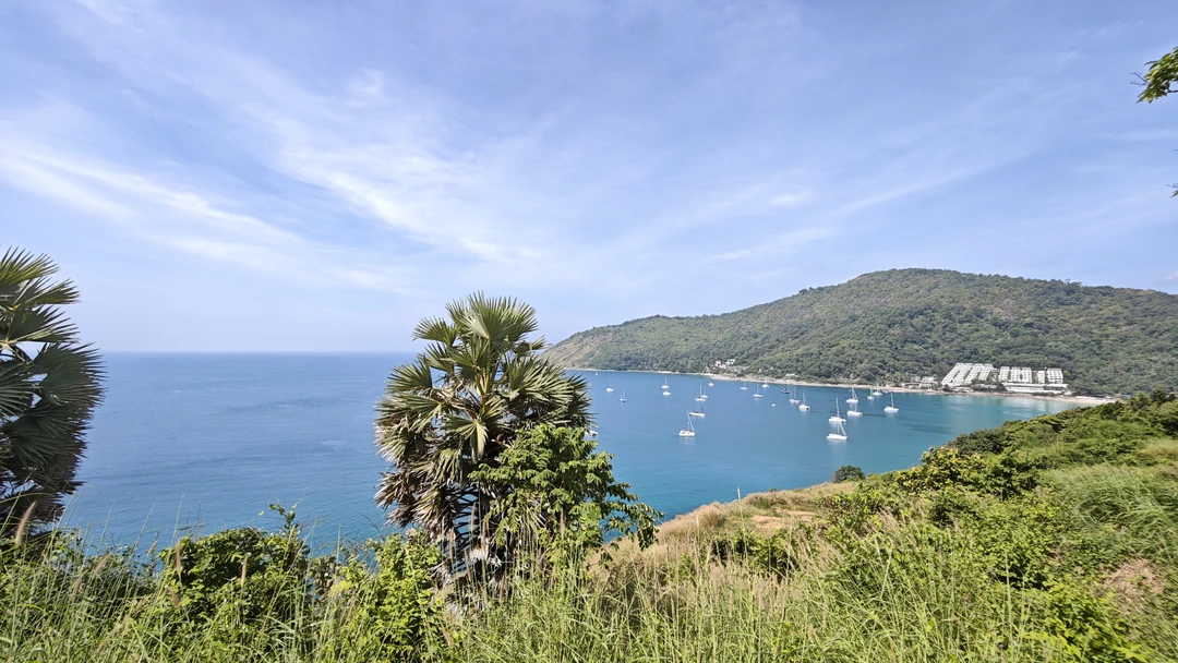 Брала экскурсию для мамы, сама была в Таиланде раз 5, но рассказчик из меня не очень:)