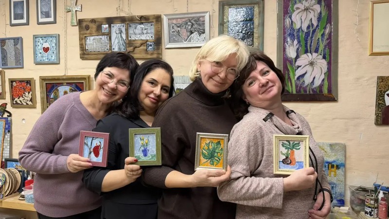 не первый раз приходим на мастер- классы в Арискин, но на «горячую эмаль» первый раз. Очень