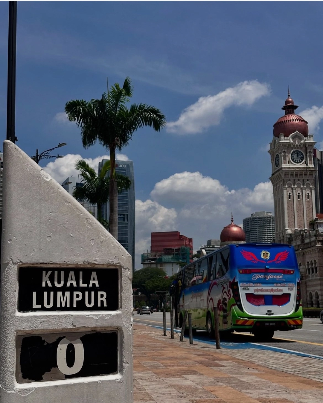 Спасибо большое Илье, за великолепную экскурсию! Просто находка для тех кто как и мы приехали не