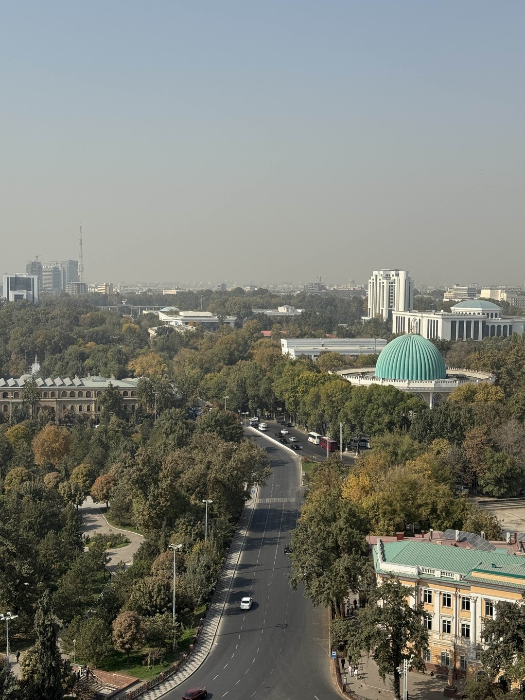 «Красавец Ташкент»: авто-пешеходная экскурсия (Наталья)