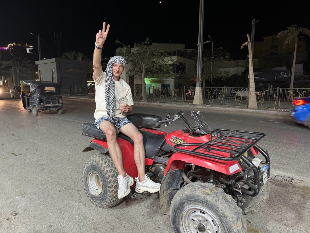 Друзья, твоварищи, я не знаю что лучше Европа со своими замками и лазурными берегами Ниццы, или