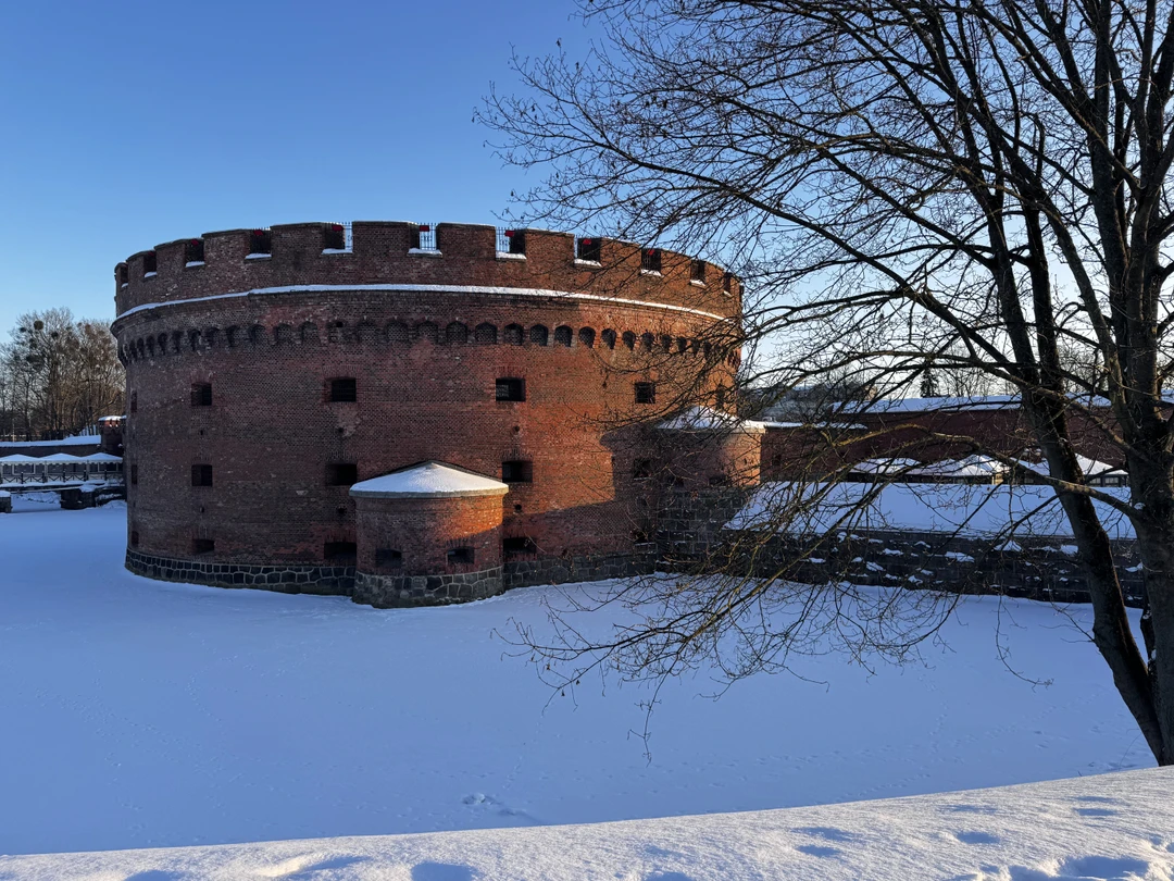 Всем рекомендую! Очень рада, что открыла для себя этот опыт (трансфер + экскурсия), с первого дня