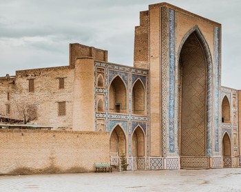 Отдых у Айдаркуля, город мастеров Гиждуван, размещение в Бухаре