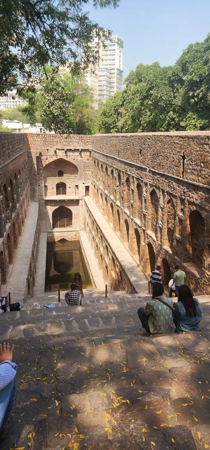 Хотим поблагодарить Хариндру за это приключение! У нас был единственный свободный день в Дели и хотелось