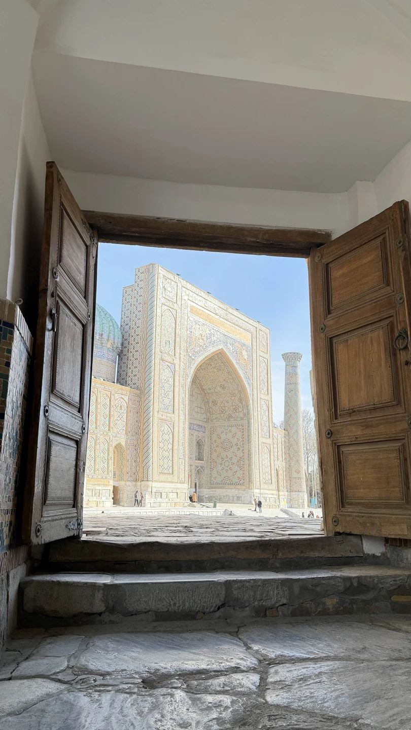 Экскурсия очень познавательная. Лучший гиду нас был, много исторических фактов рассказал, много интересных мест. Видно отдачу