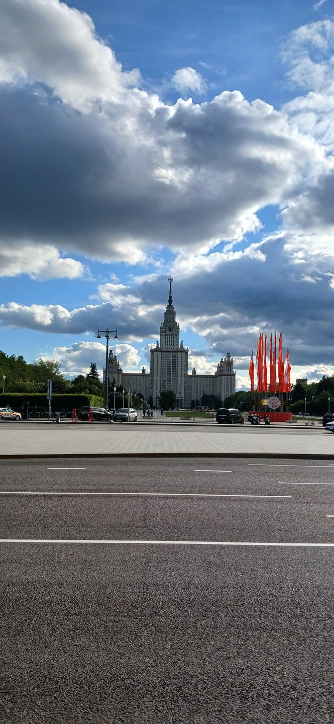 Нам очень понравилась экскурсия!!! Ольга прекрасно рассказывает и её очень приятно слушать! Информация остаётся в голове и "усваивается"))